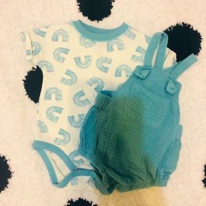 Cat & jack onesie and overall set